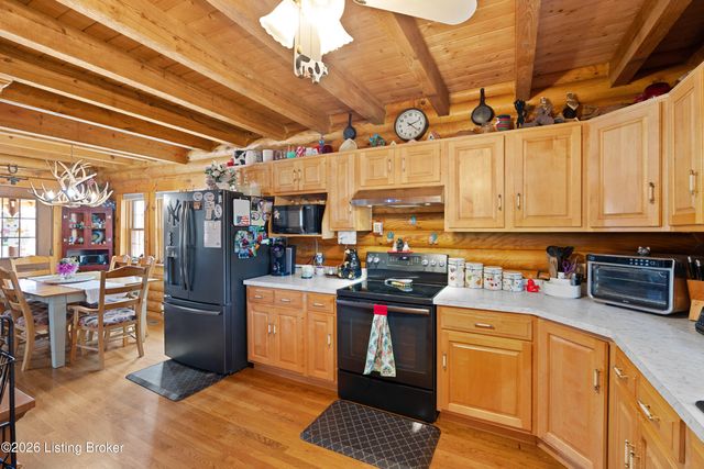 1271 Cabin Creek Dr, Brooks, KY 40109