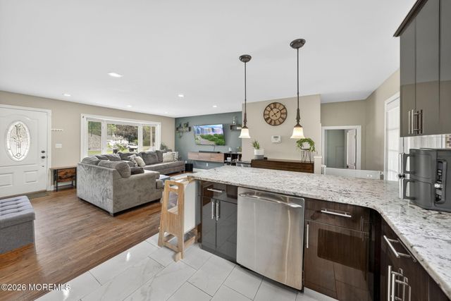 40 Woodside Drive, Howell, NJ 07731