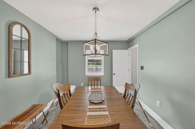 40 Woodside Drive, Howell, NJ 07731