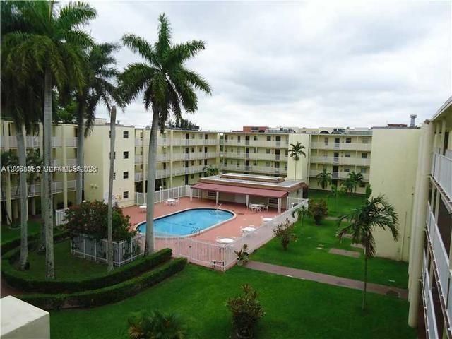 2800 NW 56th Avenue B304, Lauderhill, FL 33313