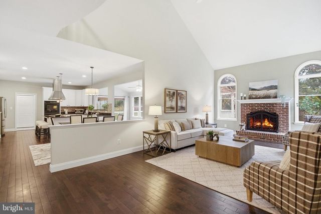 3221 SPRING RAIN CT, Herndon, VA 20171