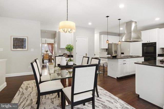 3221 SPRING RAIN CT, Herndon, VA 20171