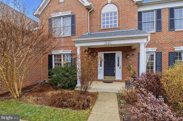 3221 SPRING RAIN CT, Herndon, VA 20171
