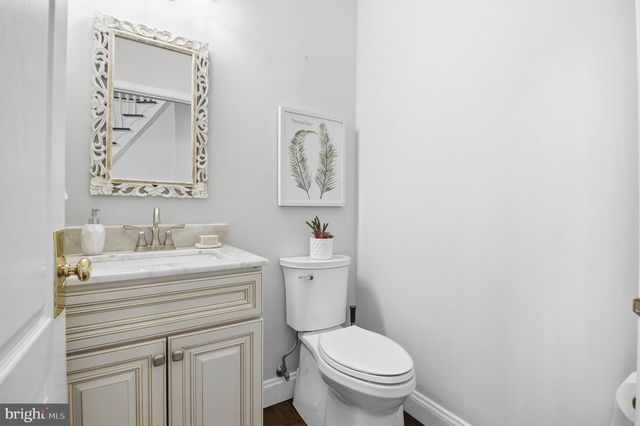 3221 SPRING RAIN CT, Herndon, VA 20171