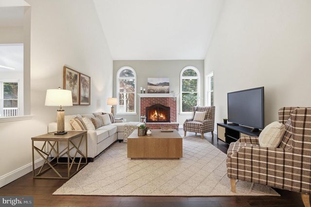 3221 SPRING RAIN CT, Herndon, VA 20171