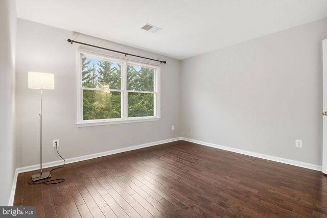 3221 SPRING RAIN CT, Herndon, VA 20171