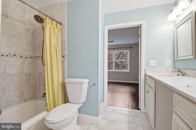 3221 SPRING RAIN CT, Herndon, VA 20171