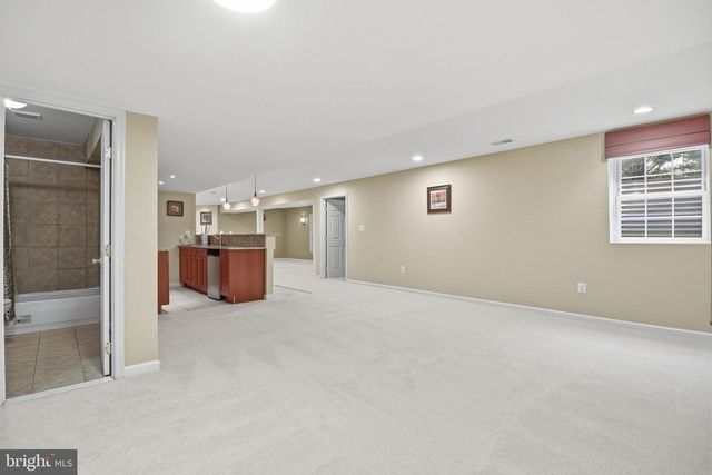 3221 SPRING RAIN CT, Herndon, VA 20171