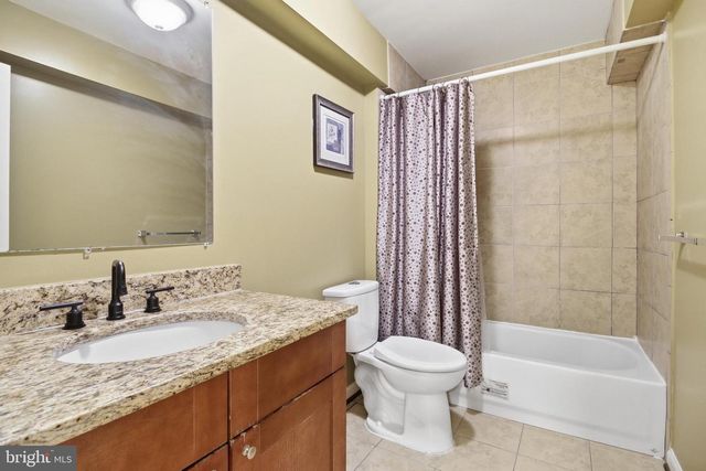 3221 SPRING RAIN CT, Herndon, VA 20171