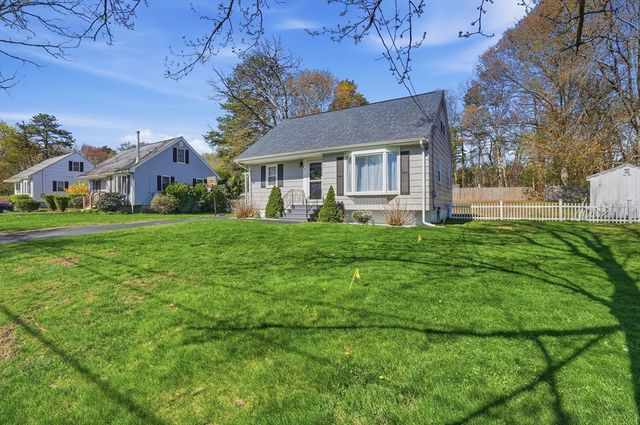 6 David Drive, Blackstone, MA 01504