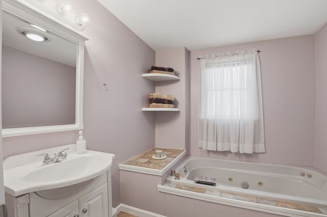 6 David Drive, Blackstone, MA 01504