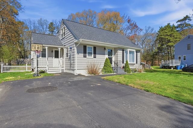 6 David Drive, Blackstone, MA 01504