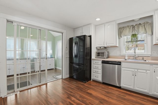6 David Drive, Blackstone, MA 01504