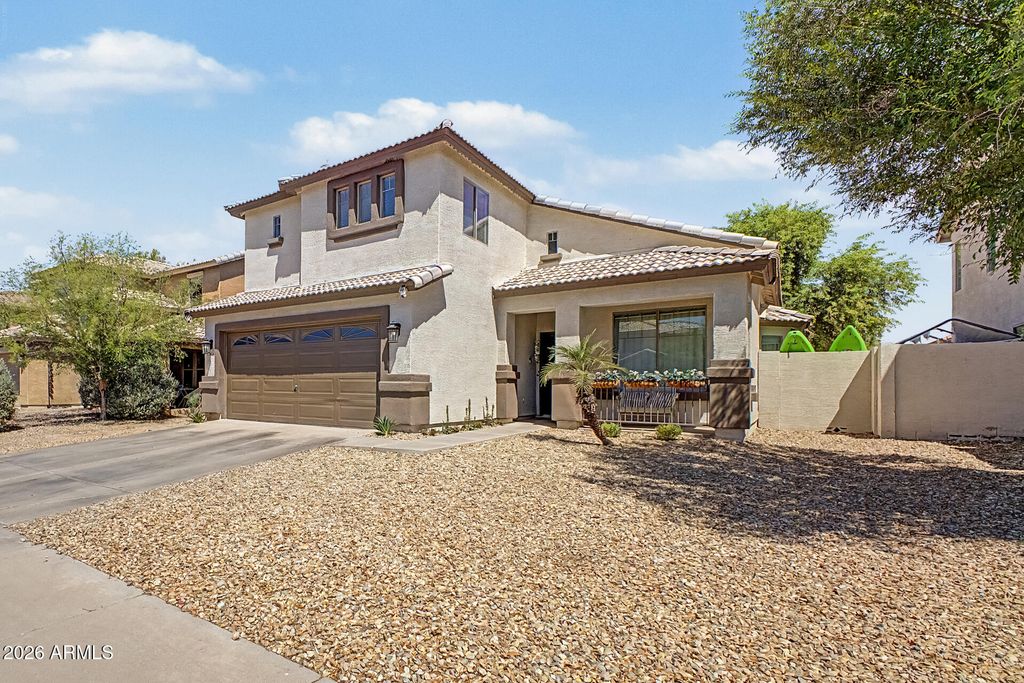 Image 2 of property listing at 9356 W PIONEER Street, Tolleson, AZ 85353
