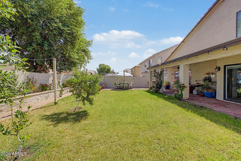 Image 33 of property listing at 9356 W PIONEER Street, Tolleson, AZ 85353
