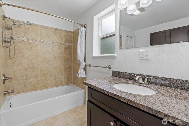 29319 132nd Avenue E, Graham, WA 98338