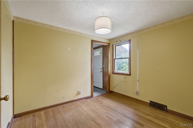111 Wilmore Place, Syracuse, NY 13208