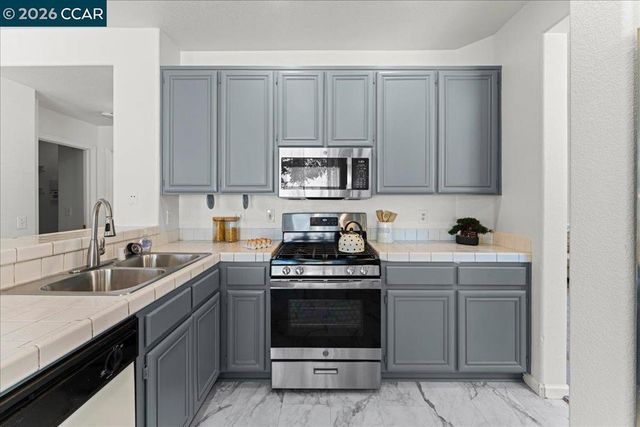2304 Grassland Way, Antioch, CA 94531