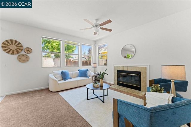 2304 Grassland Way, Antioch, CA 94531