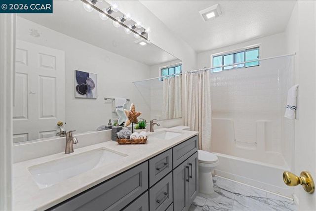 2304 Grassland Way, Antioch, CA 94531