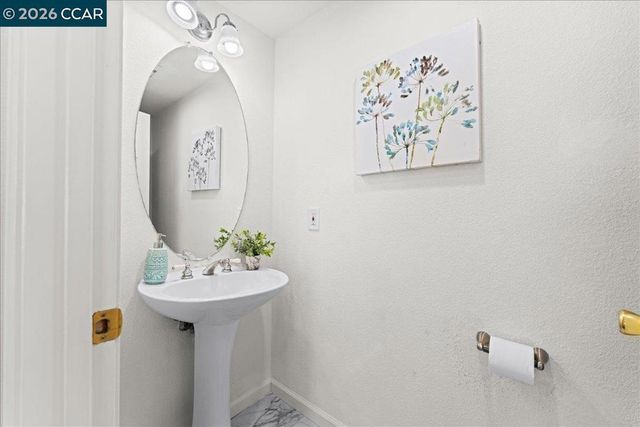 2304 Grassland Way, Antioch, CA 94531
