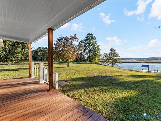 1765 Clifton Ln, Little Plymouth, VA 23091