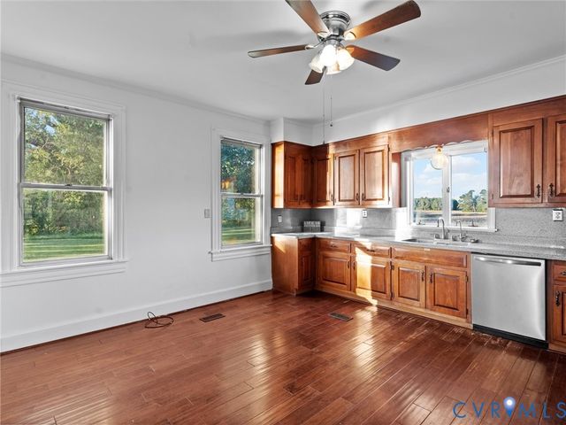 1765 Clifton Ln, Little Plymouth, VA 23091