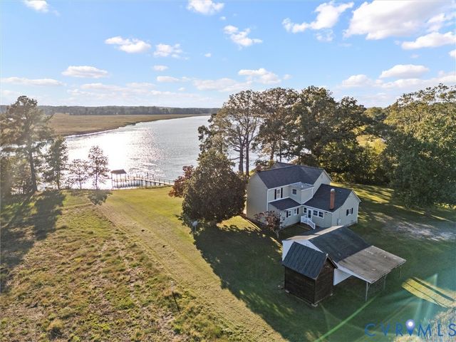 1765 Clifton Ln, Little Plymouth, VA 23091