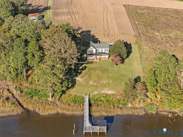 1765 Clifton Ln, Little Plymouth, VA 23091