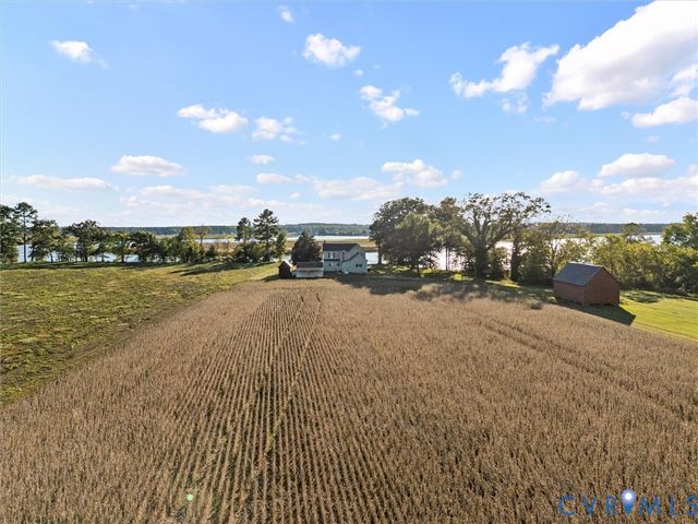 1765 Clifton Ln, Little Plymouth, VA 23091