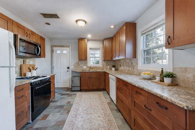 4527 Capitol Avenue, Dallas, TX 75204