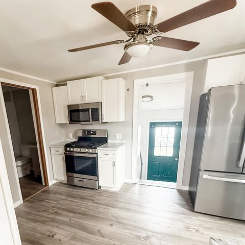 1609 Fremont Avenue, Bay City, MI 48708