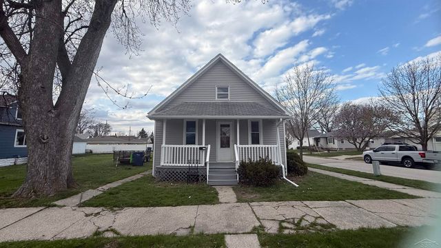 1609 Fremont Avenue, Bay City, MI 48708