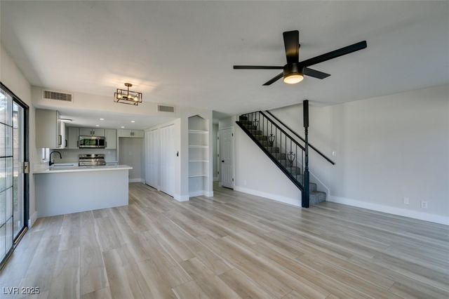 3484 Nightflower Lane B, Las Vegas, NV 89121