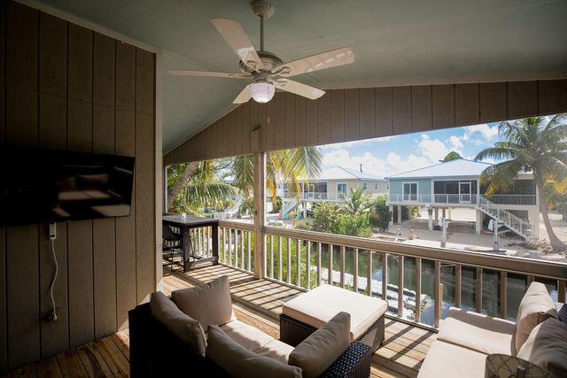 27394 Saint Lucie Lane, Ramrod Key, FL 33042