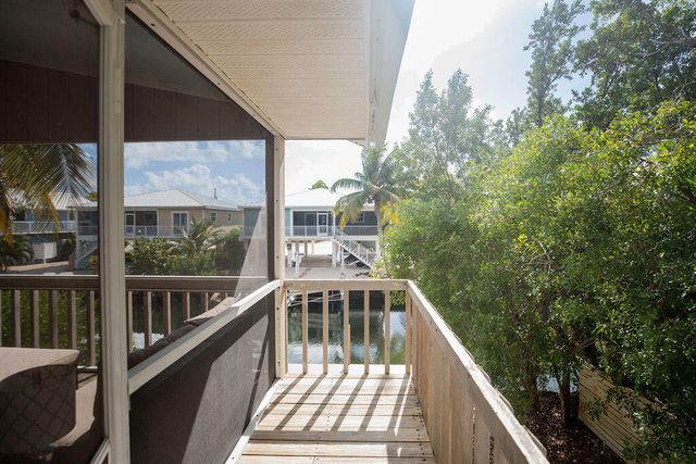 27394 Saint Lucie Lane, Ramrod Key, FL 33042