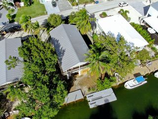 27394 Saint Lucie Lane, Ramrod Key, FL 33042