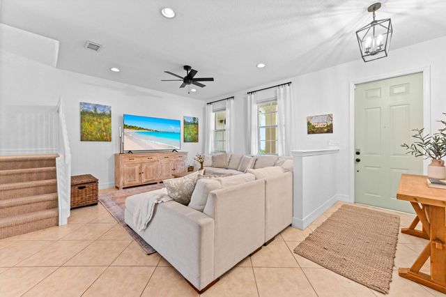 1132 NW 18th Avenue, Boca Raton, FL 33486