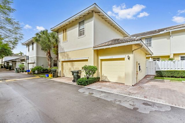 1132 NW 18th Avenue, Boca Raton, FL 33486