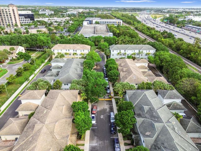 1132 NW 18th Avenue, Boca Raton, FL 33486