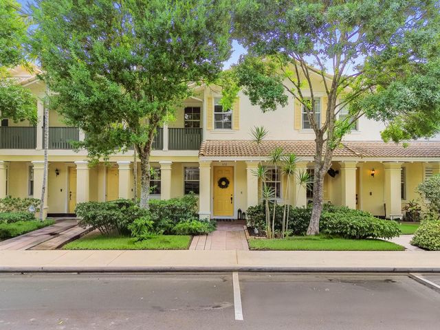 1132 NW 18th Avenue, Boca Raton, FL 33486