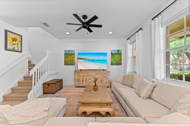 1132 NW 18th Avenue, Boca Raton, FL 33486