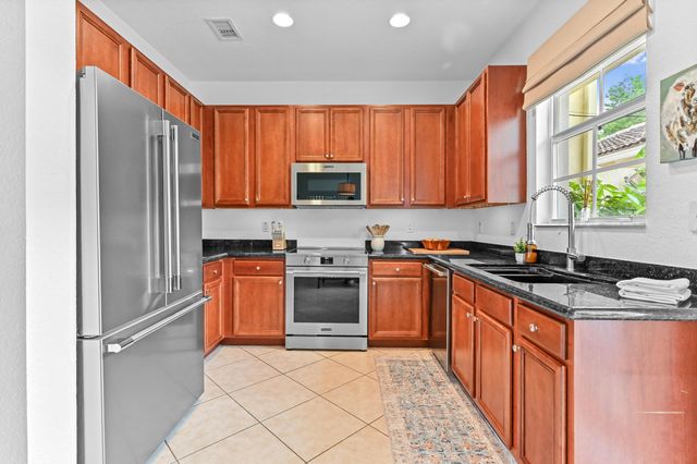 1132 NW 18th Avenue, Boca Raton, FL 33486