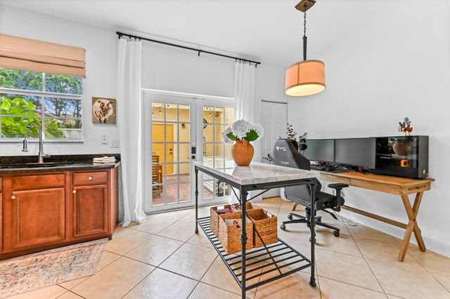 1132 NW 18th Avenue, Boca Raton, FL 33486