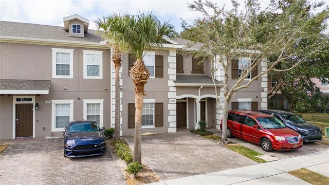 2371 CARAVELLE CIRCLE, Kissimmee, FL 34746