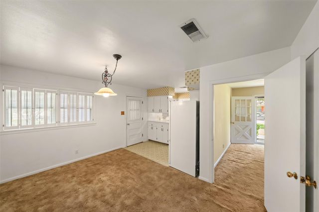 613 Grantham Road, Baytown, TX 77521