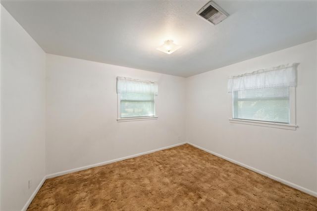 613 Grantham Road, Baytown, TX 77521