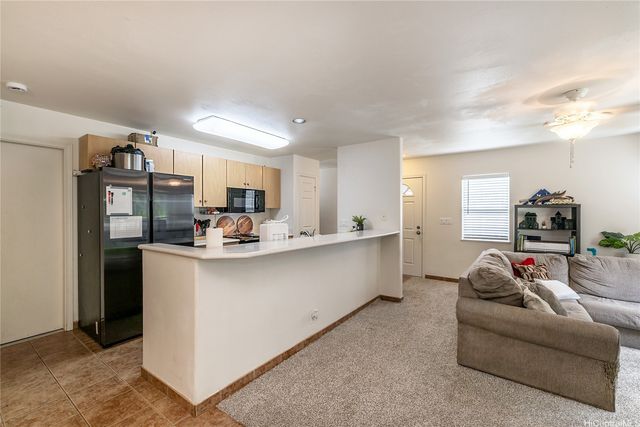 95-1273 Wikao Street 60, Mililani, HI 96789