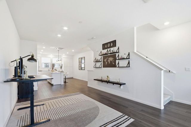 6709 Magnetic Loop, San Jose, CA 95119