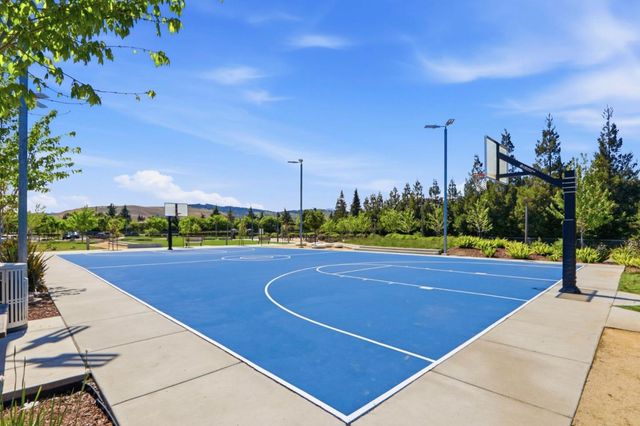 6709 Magnetic Loop, San Jose, CA 95119